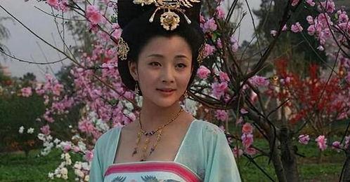 国产三级杨贵妃